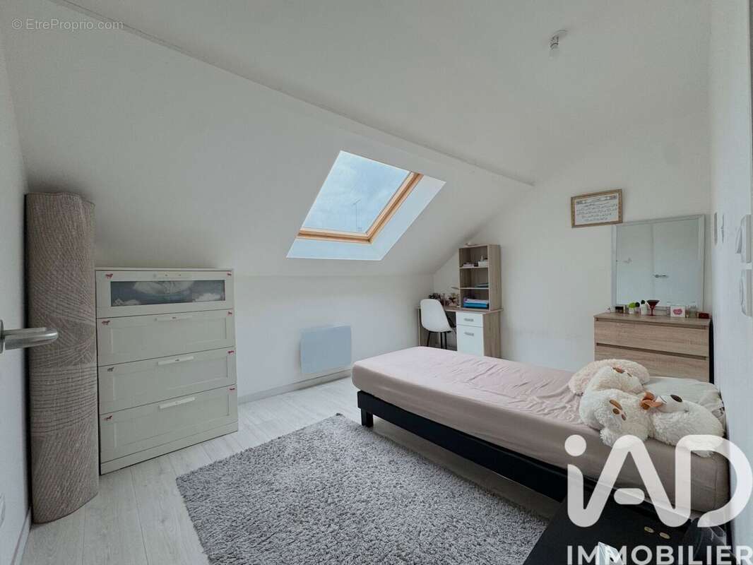 Photo 7 - Maison à MONTEREAU-FAULT-YONNE