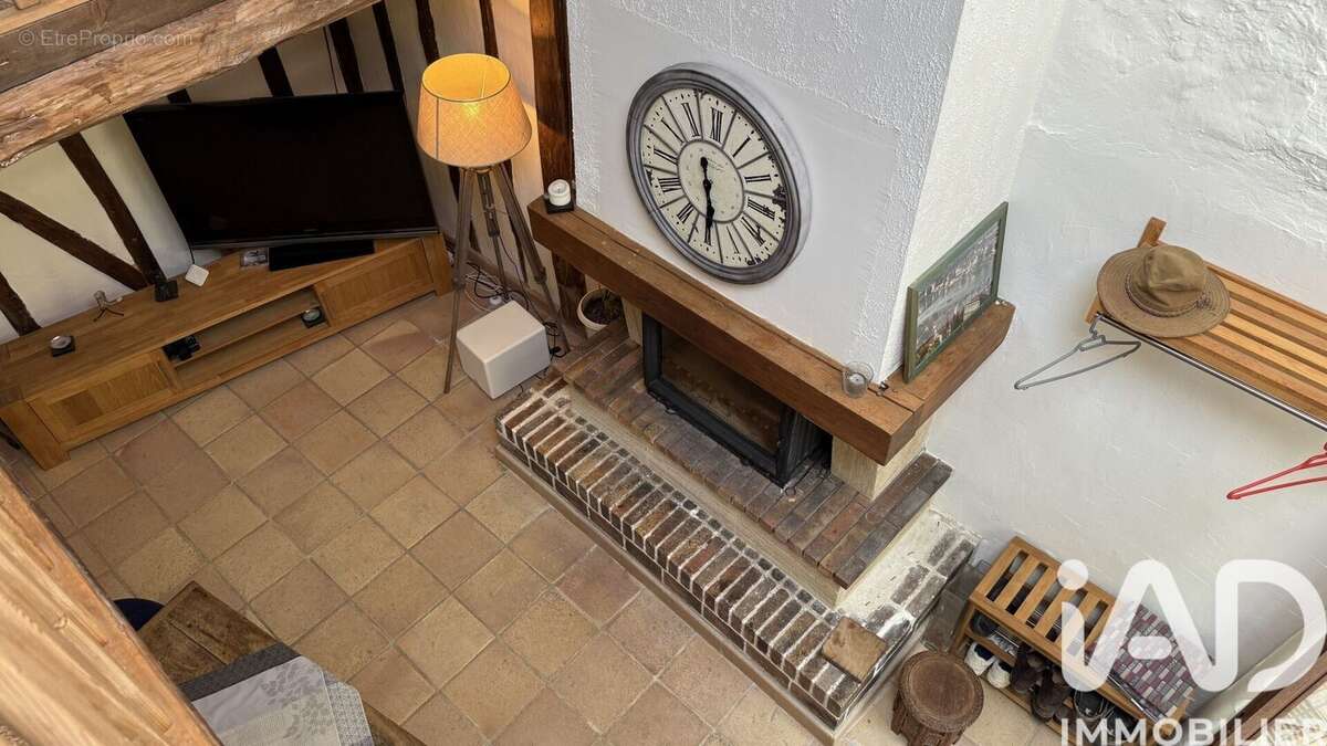 Maison 135 m² à Salins  - photo 4
