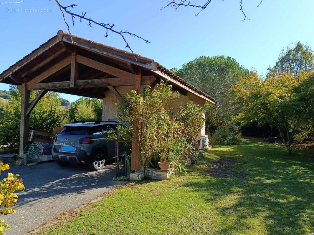 Maison à COUR-ET-BUIS