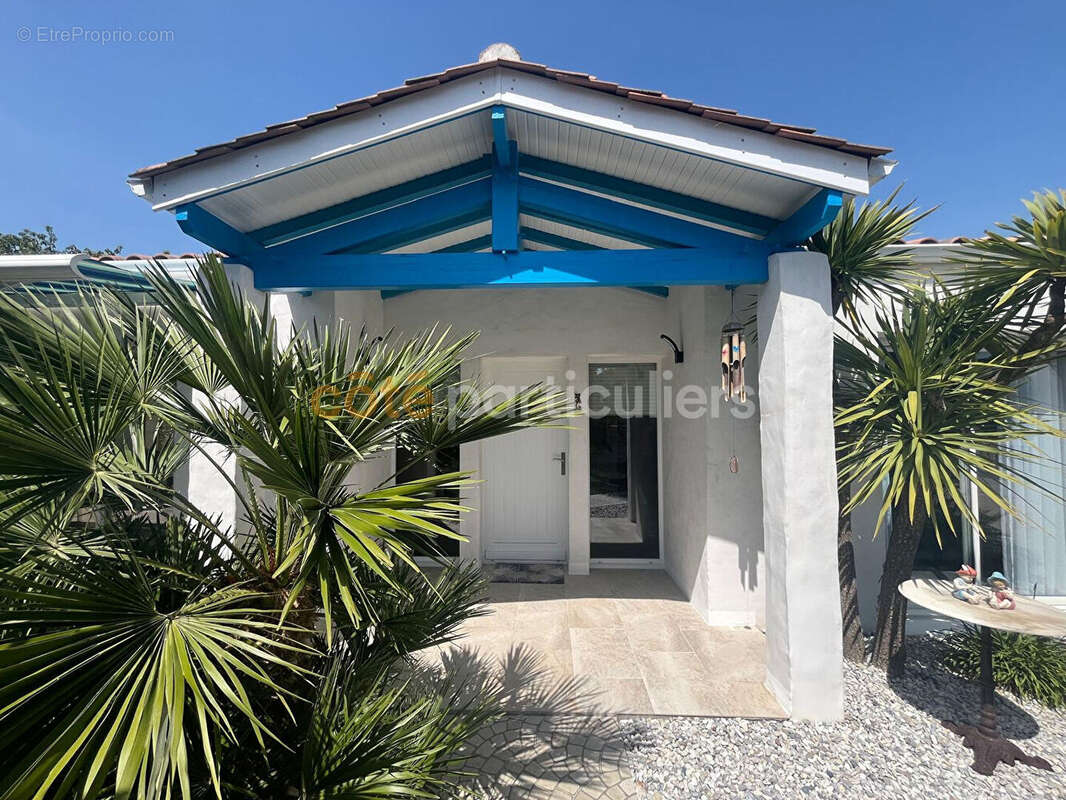Maison de plain-pied  pas de l'océan Meschers-sur-Gironde - photo 2