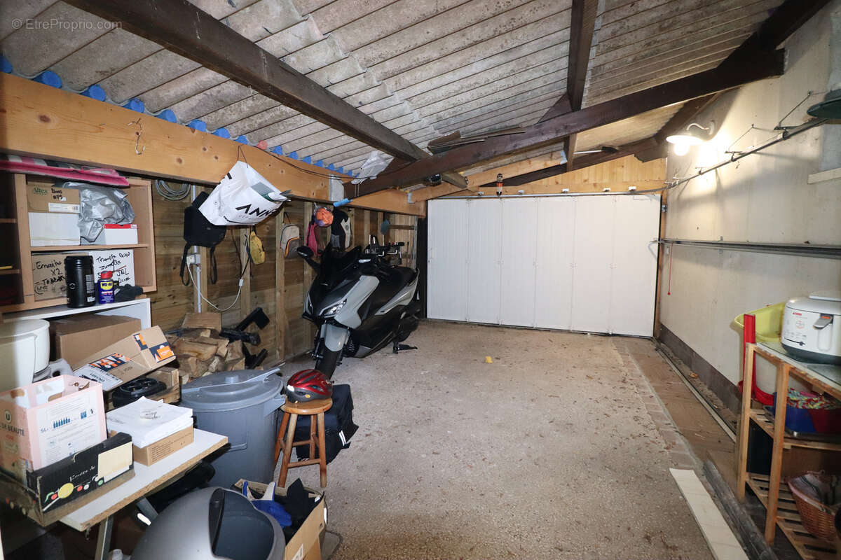 Maison à MESCHERS-SUR-GIRONDE