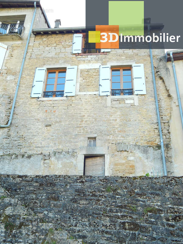 MAISON À VENDRE 131 M² - Maison à LONS-LE-SAUNIER