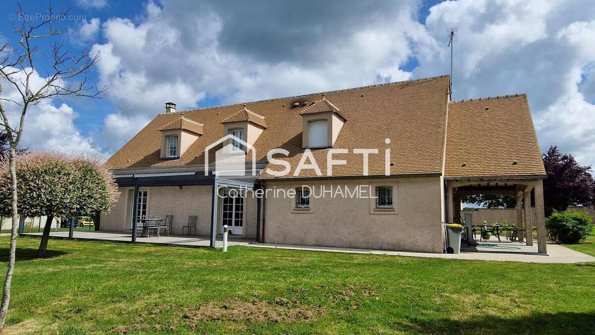 Photo 3 - Maison à SAVIGNY-SUR-CLAIRIS