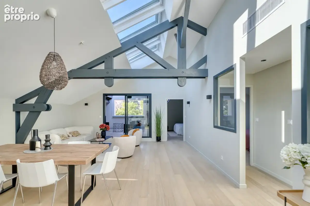 Centre Craponne   Loft contemporain   Dernier étage avec terrasse tropézienne - photo 4
