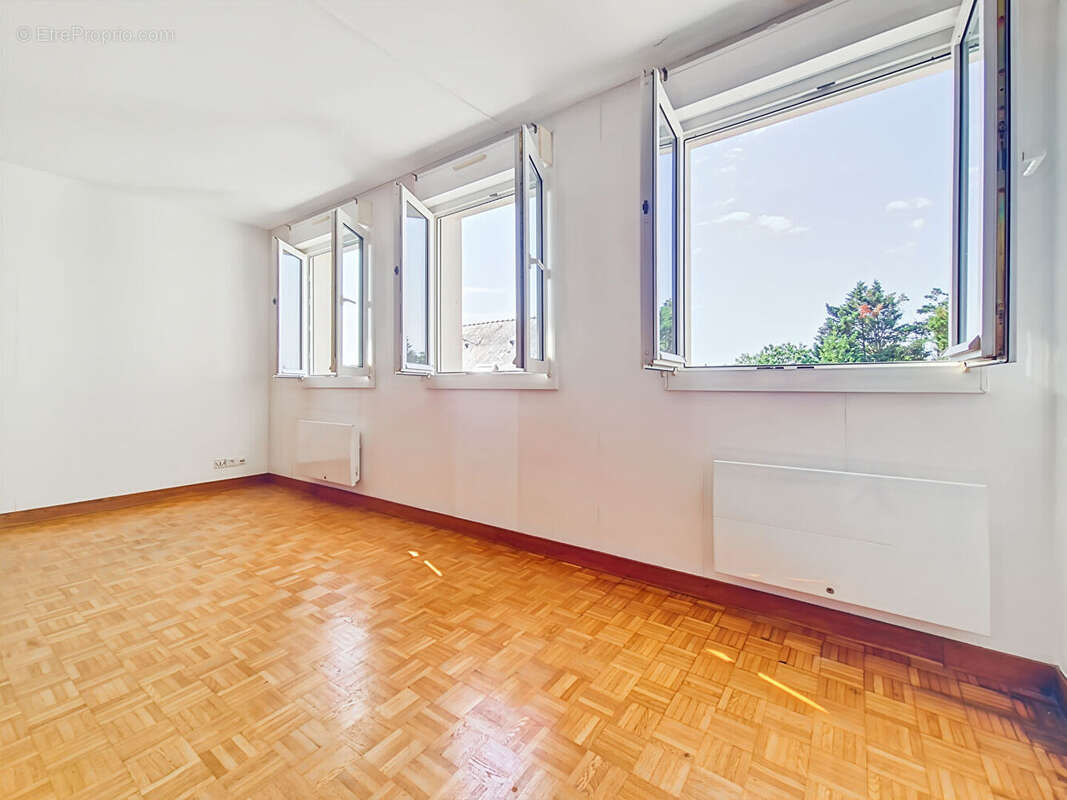 Appartement T3 de 67 m²  Quartier Lafayette - Rue de Létanduere - photo 8