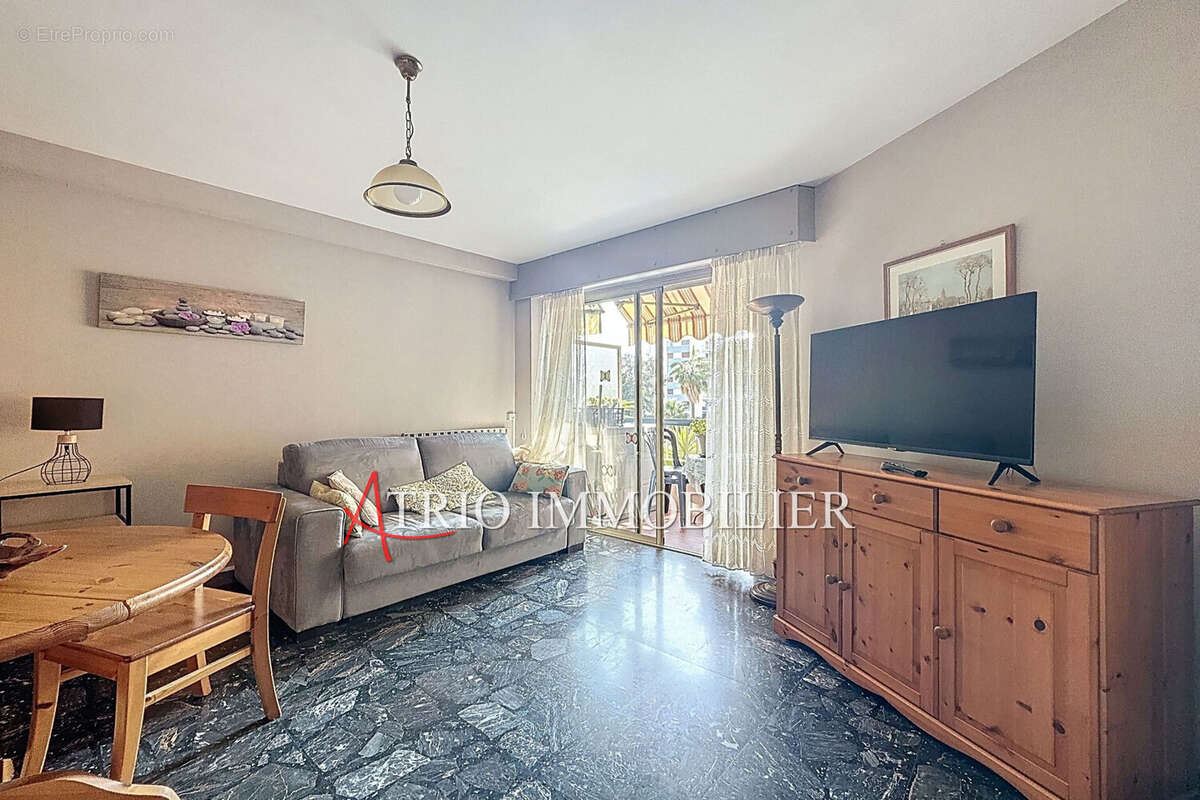 Appartement à CAGNES-SUR-MER
