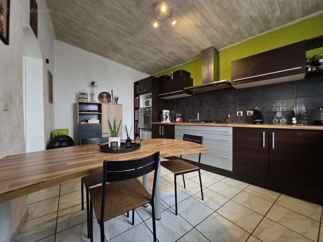 Maison à CLERMONT-FERRAND