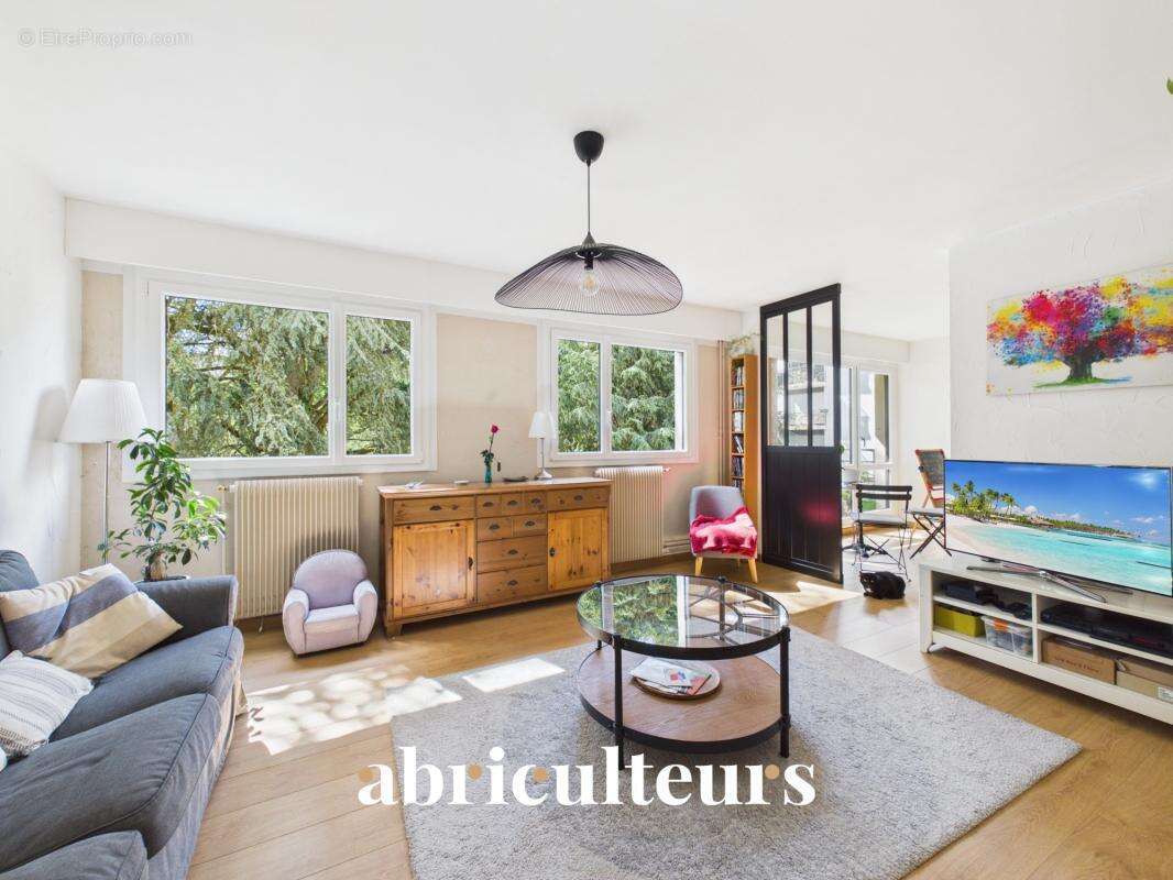 Grand T5 familial de 137 m²  en vente à Saint-Herblain/Quartier Tillay (44800) - photo 3