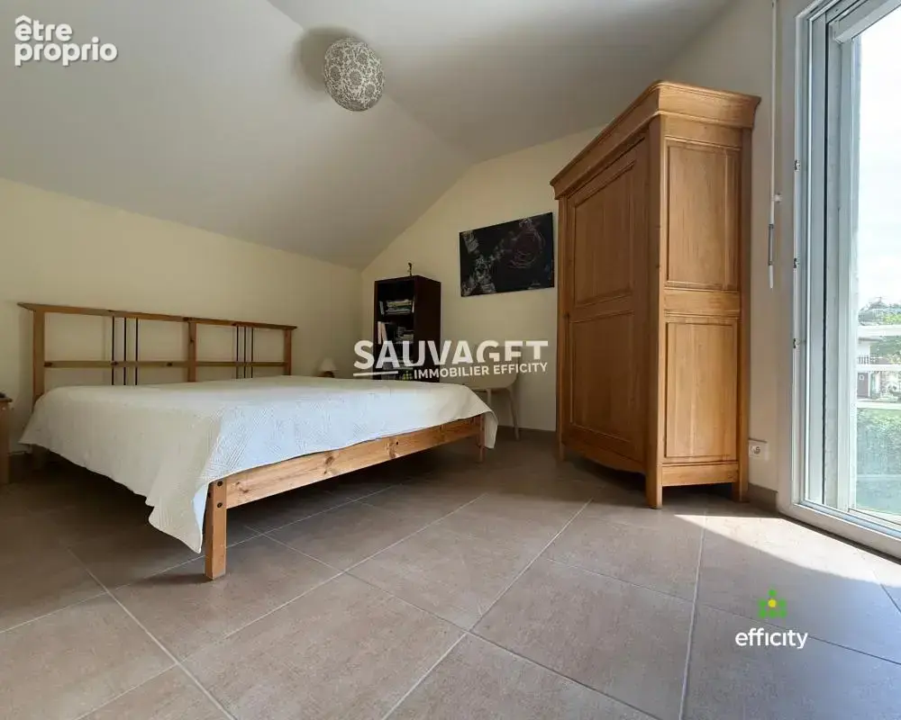 Maison 180 m² à Reignier  - photo 9