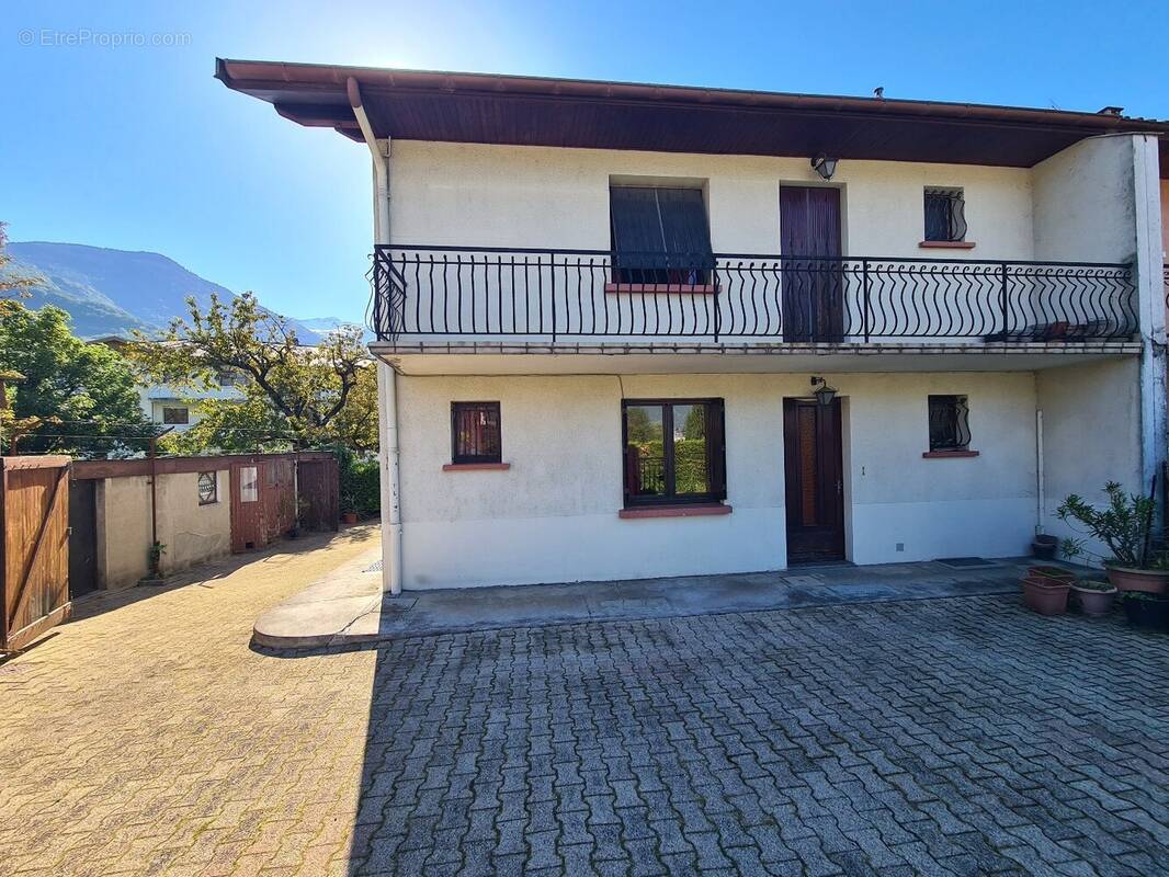 Maison à ALBERTVILLE