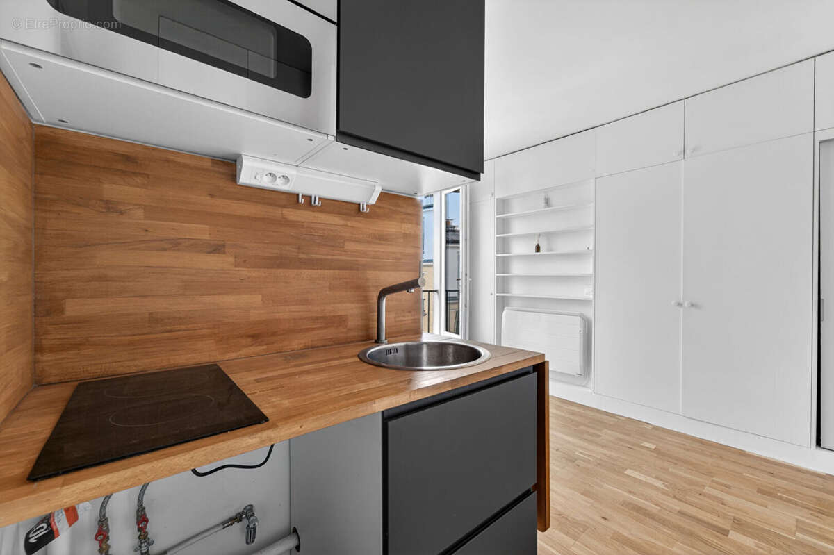 Appartement à PARIS-20E