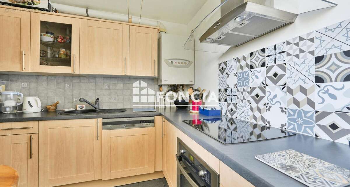 Appartement à LE PLESSIS-ROBINSON