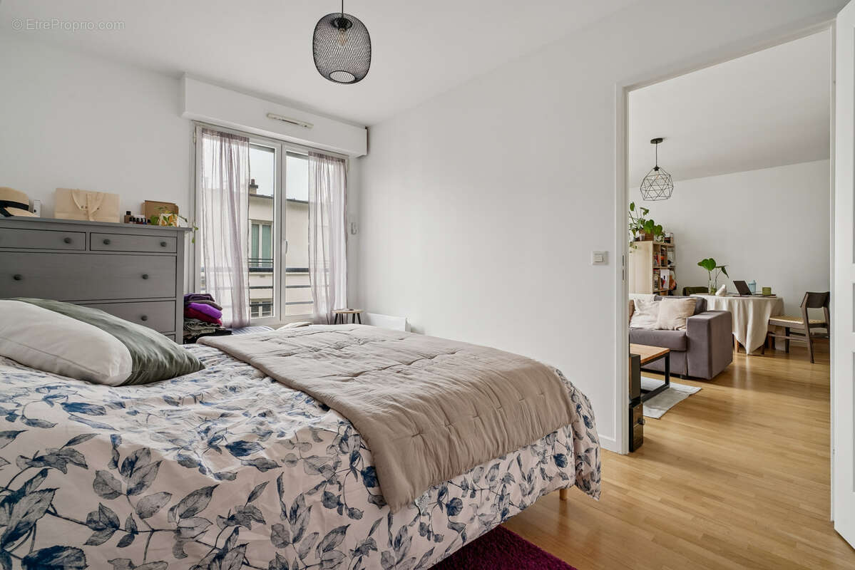 Appartement à PARIS-20E