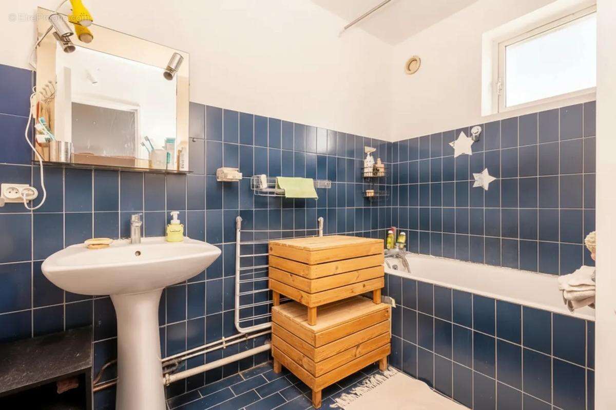 Appartement de 4 pièces de 84 m² à Paris - photo 9