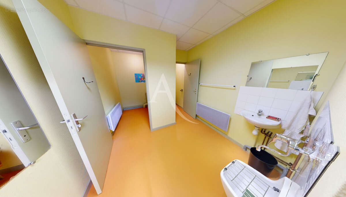 Commerce à MIGNE-AUXANCES