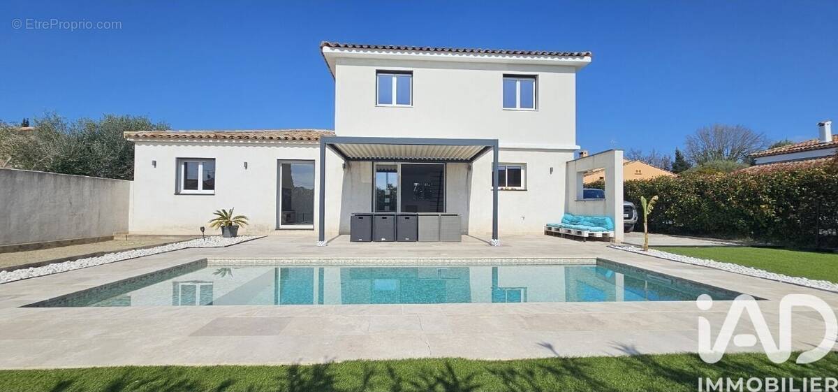 Photo 1 - Maison à PUGET-SUR-ARGENS