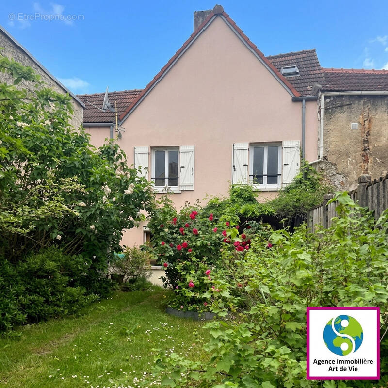 Maison à ANDILLY