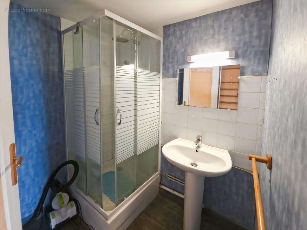 Maison à MOULINS-LA-MARCHE