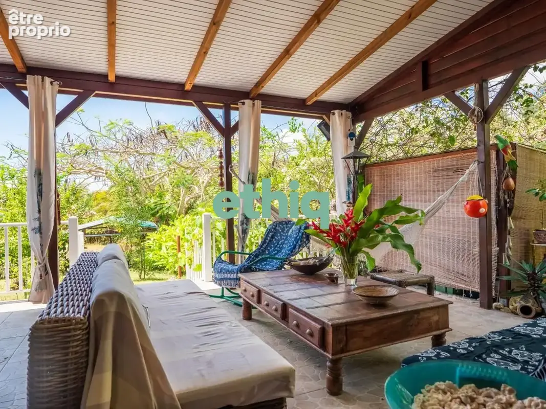 Photo Maison à Grand-Bourg au prix de 567 000€