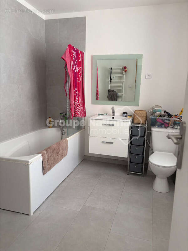 Maison de village R+2 - Garage - photo 4