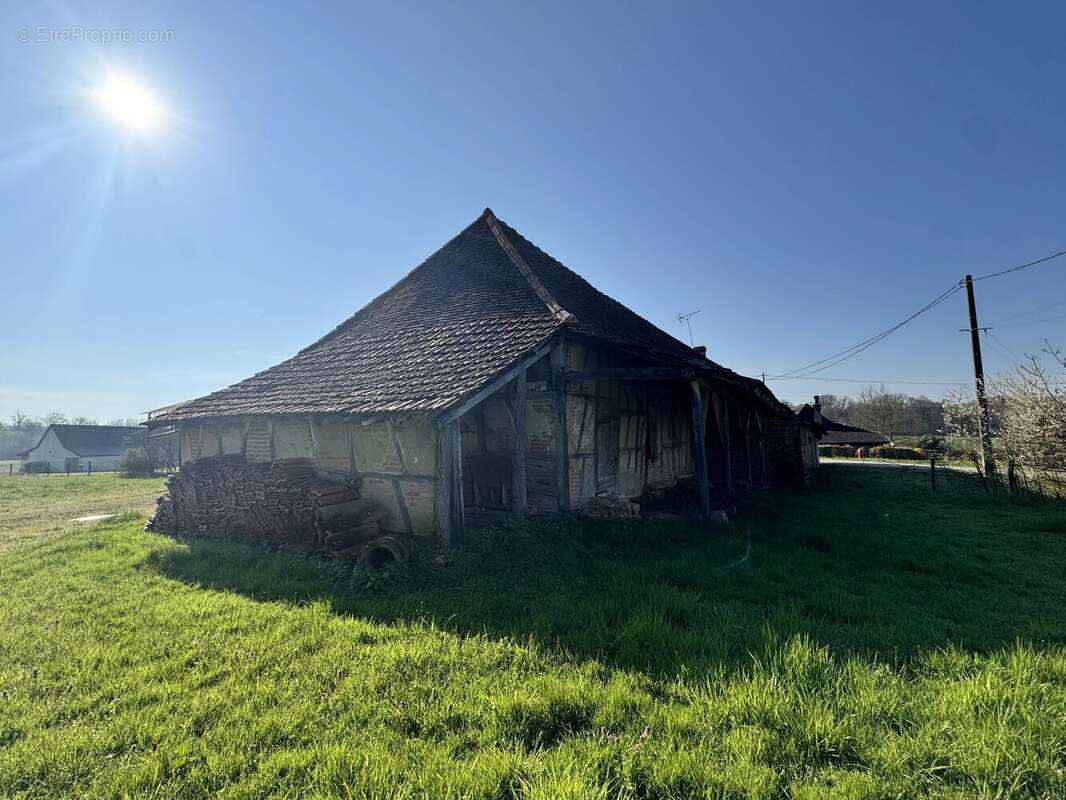 Autre à SAGY