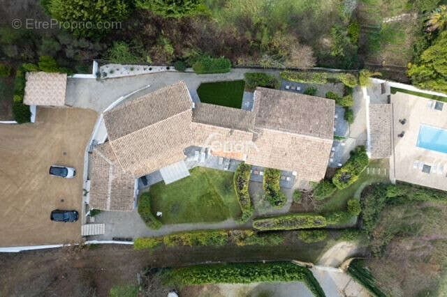 Maison à SALERNES