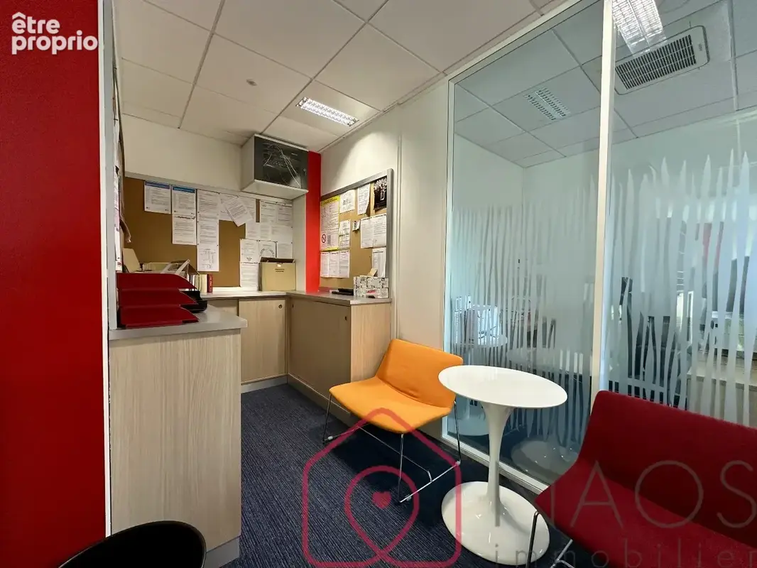 Bureaux de 90 m² superbe prestation. - photo 9