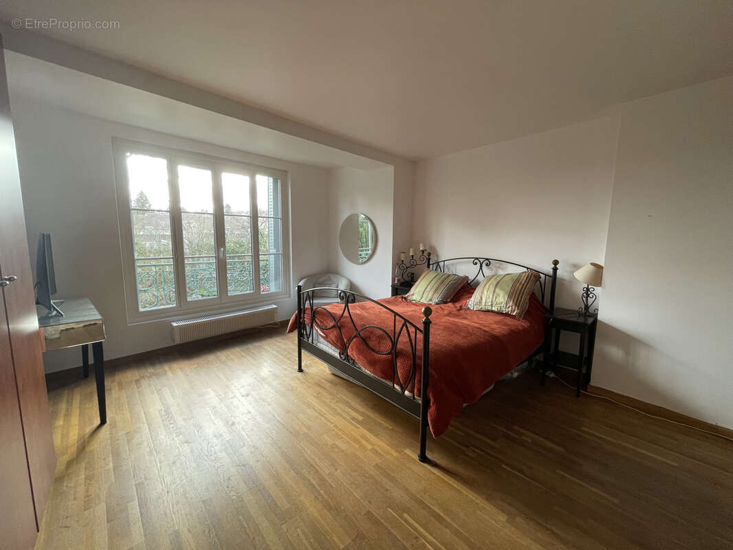 Appartement à PONTOISE