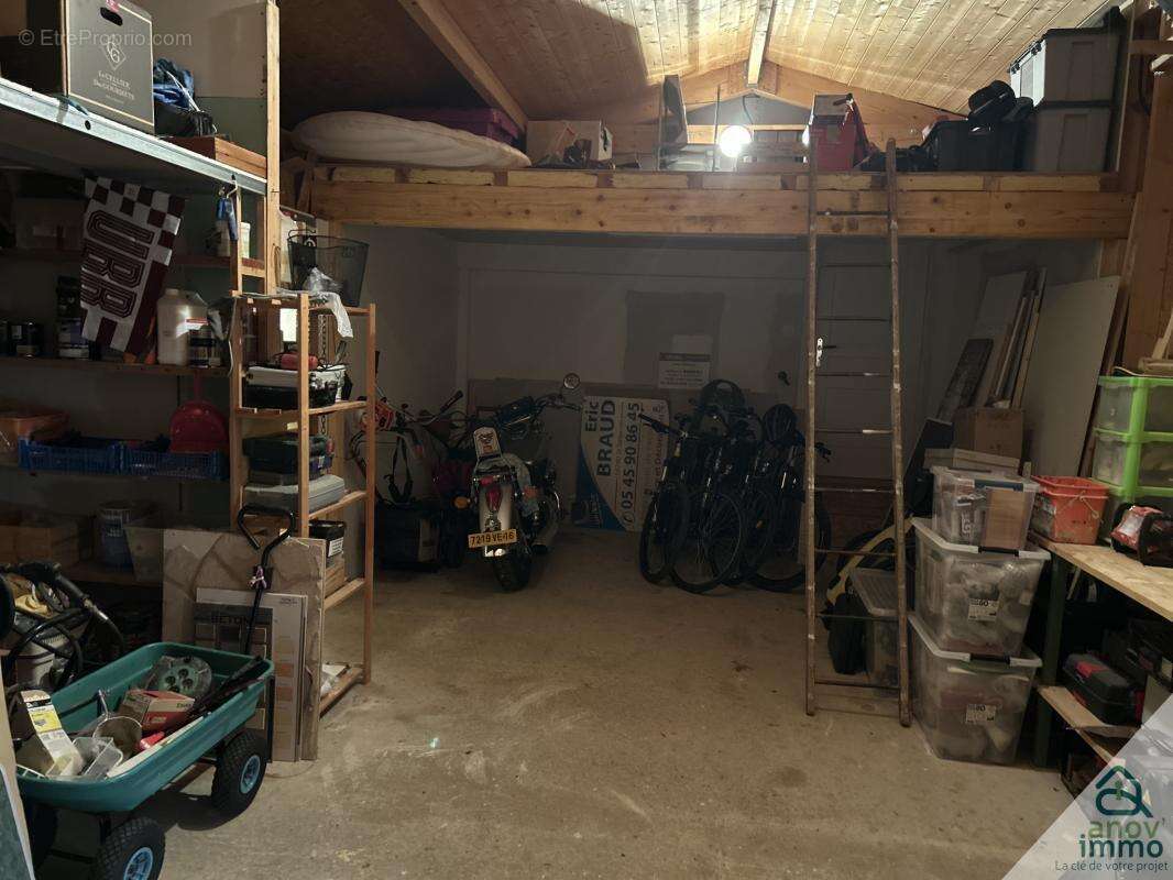 Maison à SAINT-SATURNIN