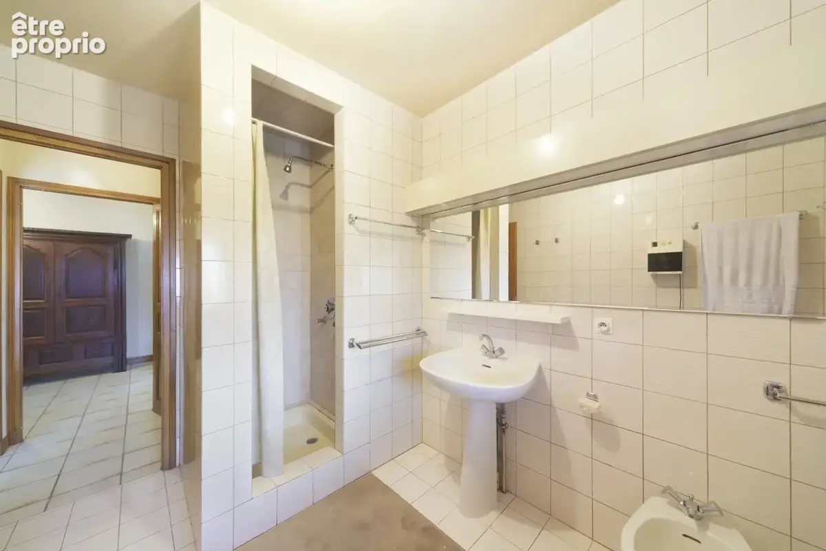 Maison 5 pièces 172 m² à vendre à Lescar (64230) - photo 5