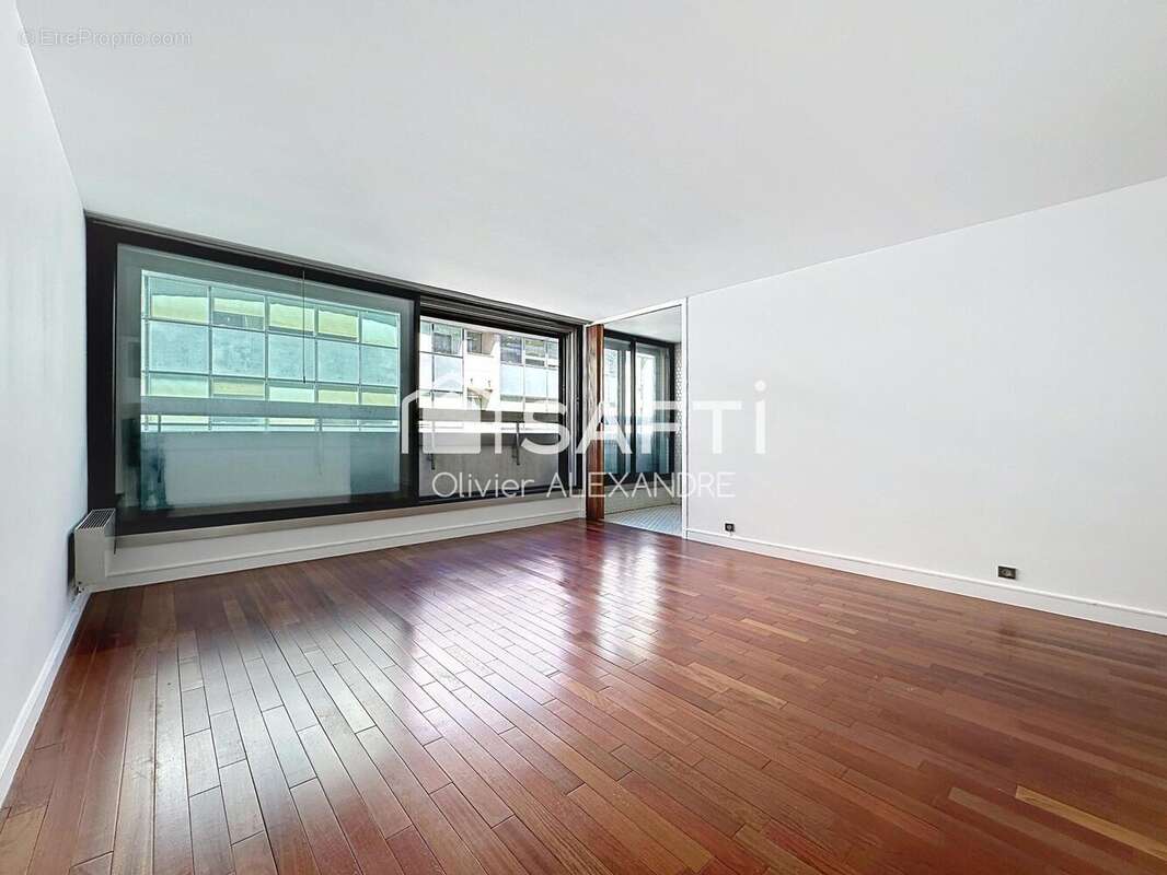 Photo 7 - Appartement à PARIS-8E