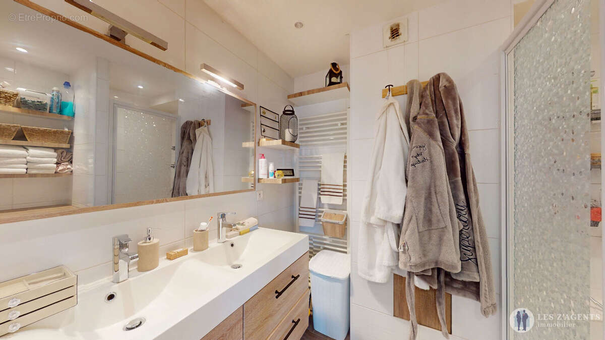 Appartement à ECHIROLLES