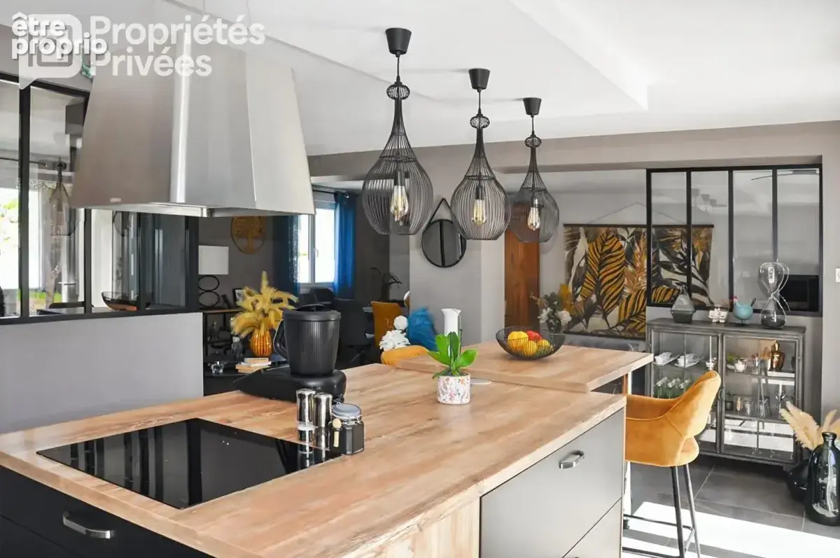 Maison L Huisserie 5 pièce(s) 122 m2 - photo 2