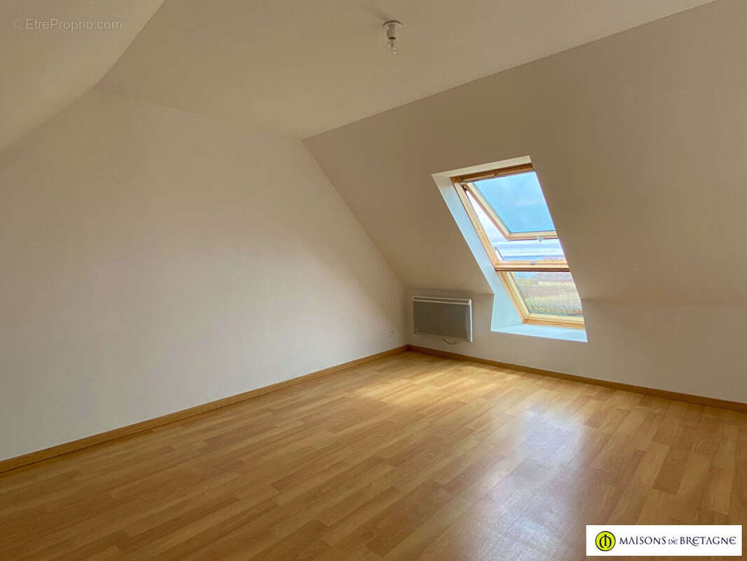 Maison à CLOHARS-CARNOET