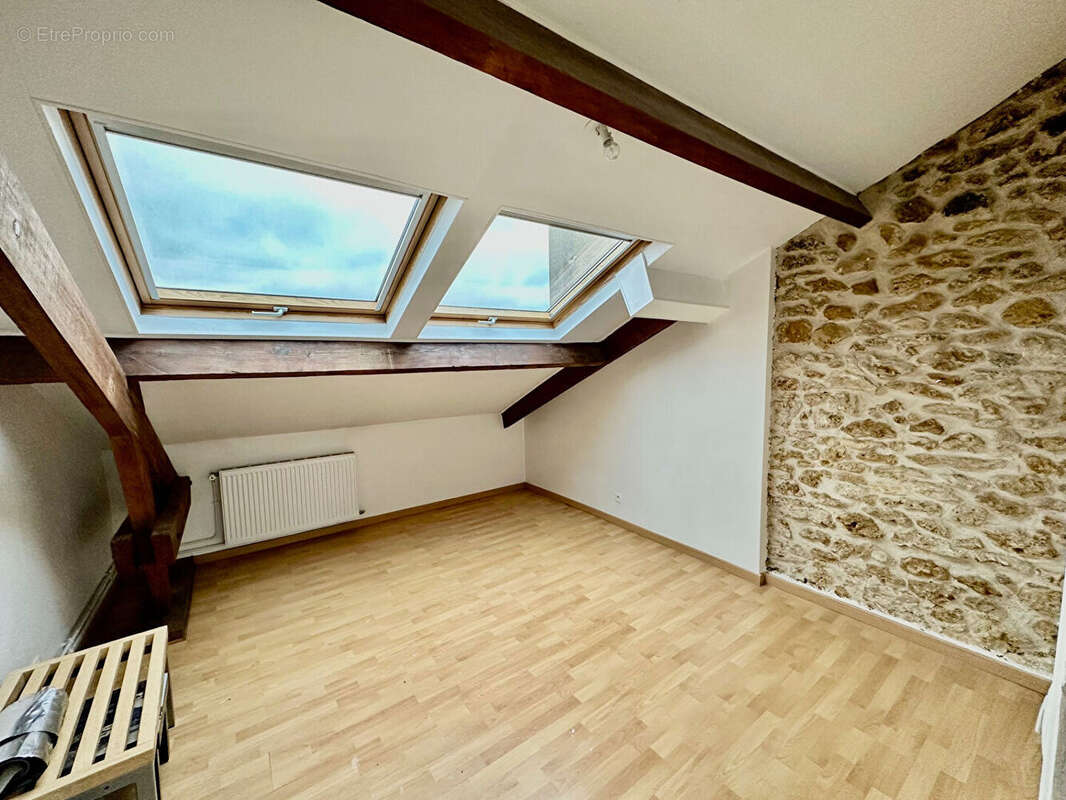 Appartement à IVRY-SUR-SEINE