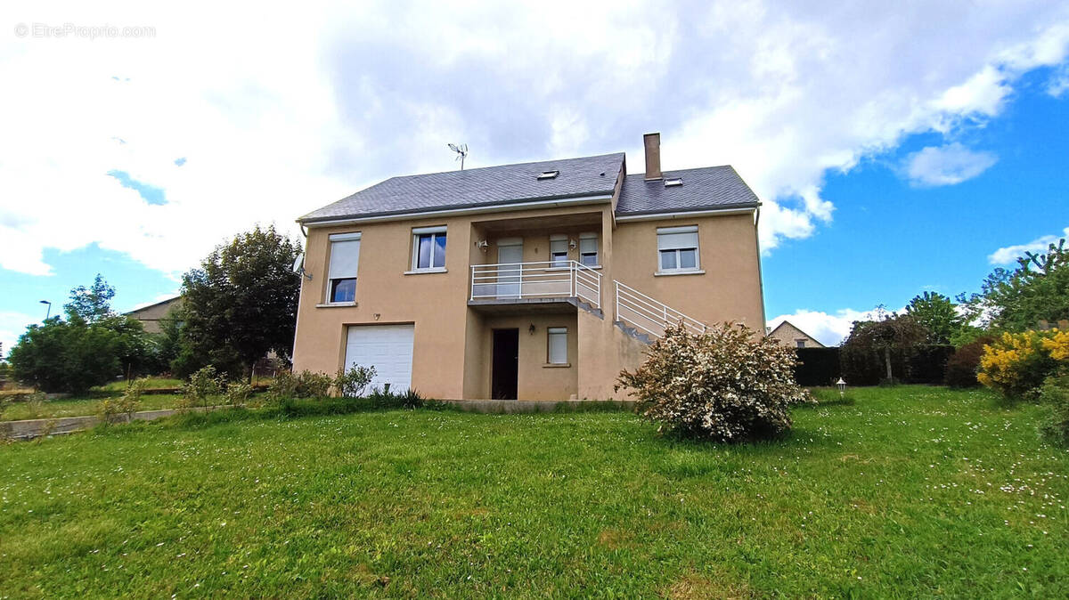 Maison à MOYRAZES