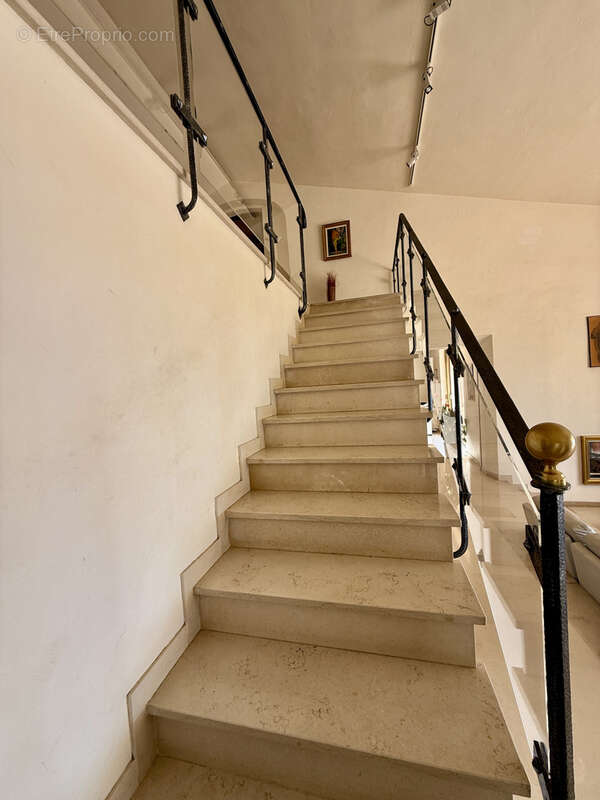 Maison à ROQUEBRUNE-CAP-MARTIN