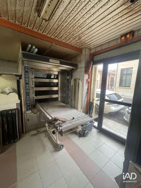 Photo 4 - Commerce à PEZILLA-LA-RIVIERE