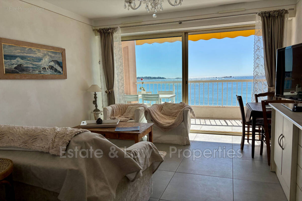 Appartement à FREJUS