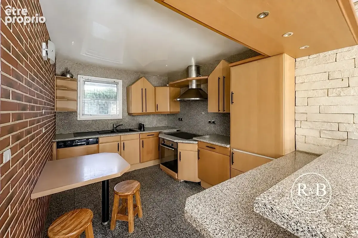 Maison Plaisir 4 pièce(s) 82 m2 - photo 6