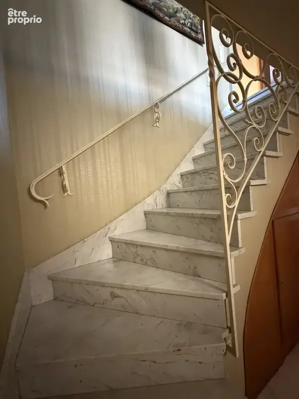 REICHSTETT - Maison 158,50 m2 sur un terrain de 6 ares - Beau potentiel - photo 7