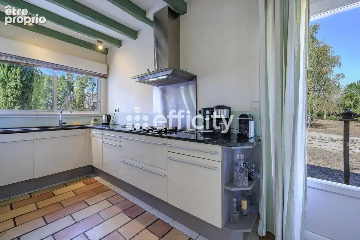 Maison 8 pièces 193 m² à vendre à Laruscade (33620) - photo 13