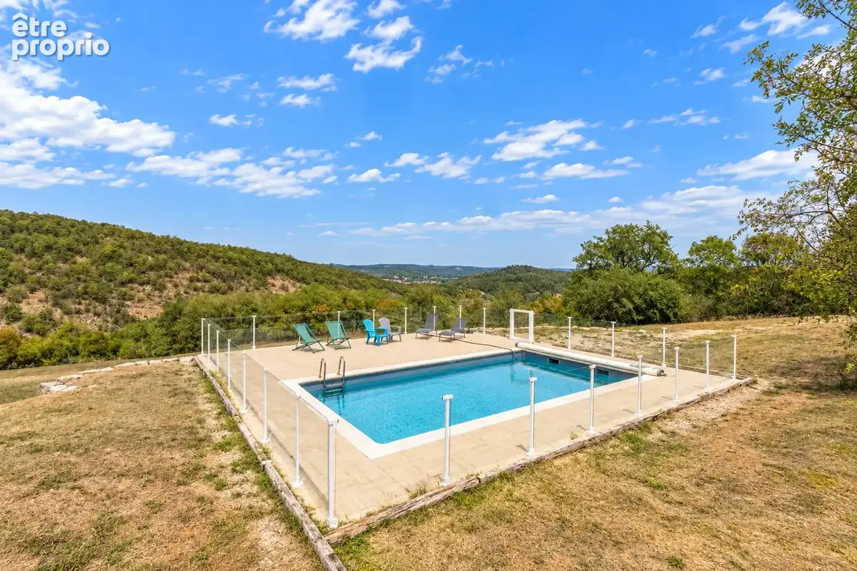 Terrain à usage résidentiel avec 2 annexes, 2 piscines et une cabane pour les bergers - photo 7