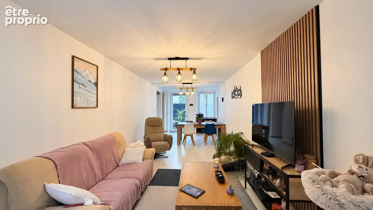 Maison mitoyenne de 136 m2 avec cellier, dépendance et terrain - photo 4