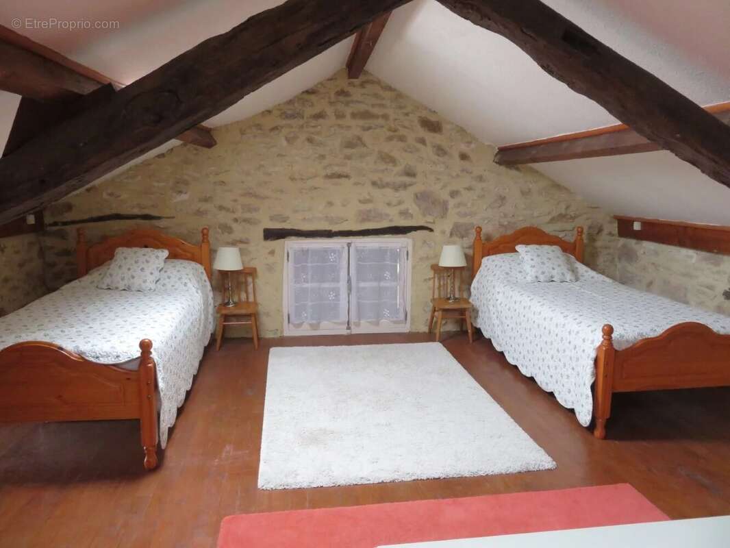 Maison à DEGAGNAC