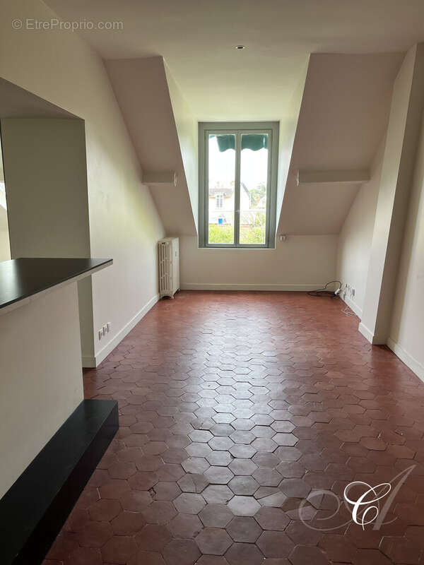 Appartement à VERSAILLES