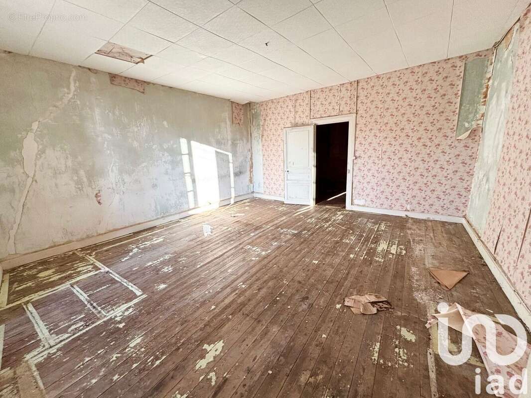 Photo 8 - Maison à SAINT-GAULTIER