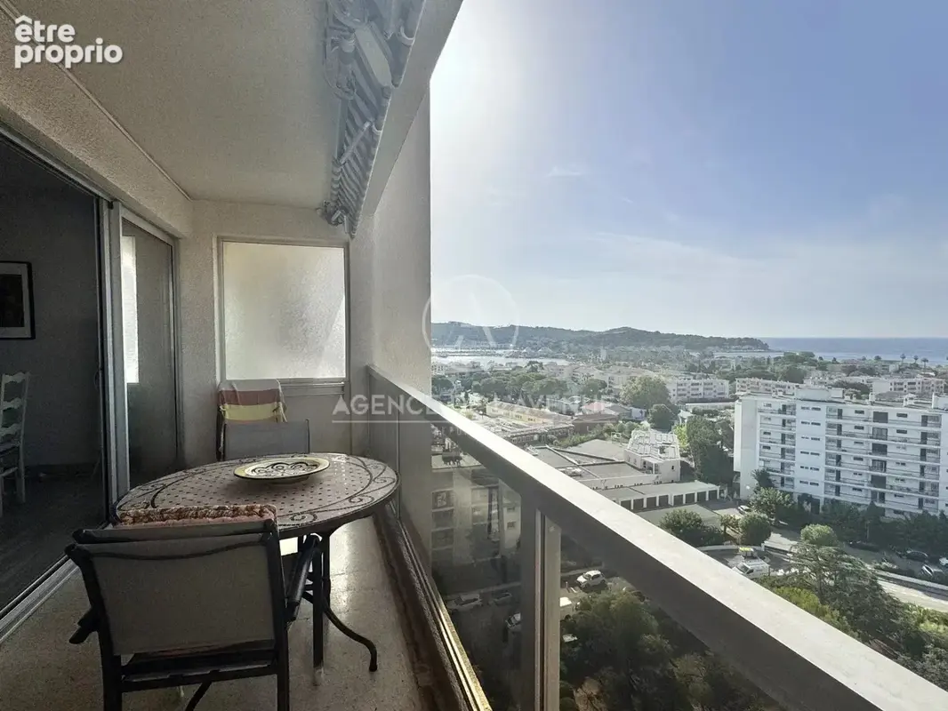Appartement vue mer t3 83500 la seyne sur mer - photo 10