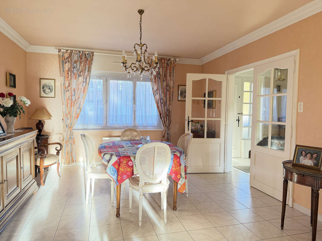 Maison à HAZEBROUCK