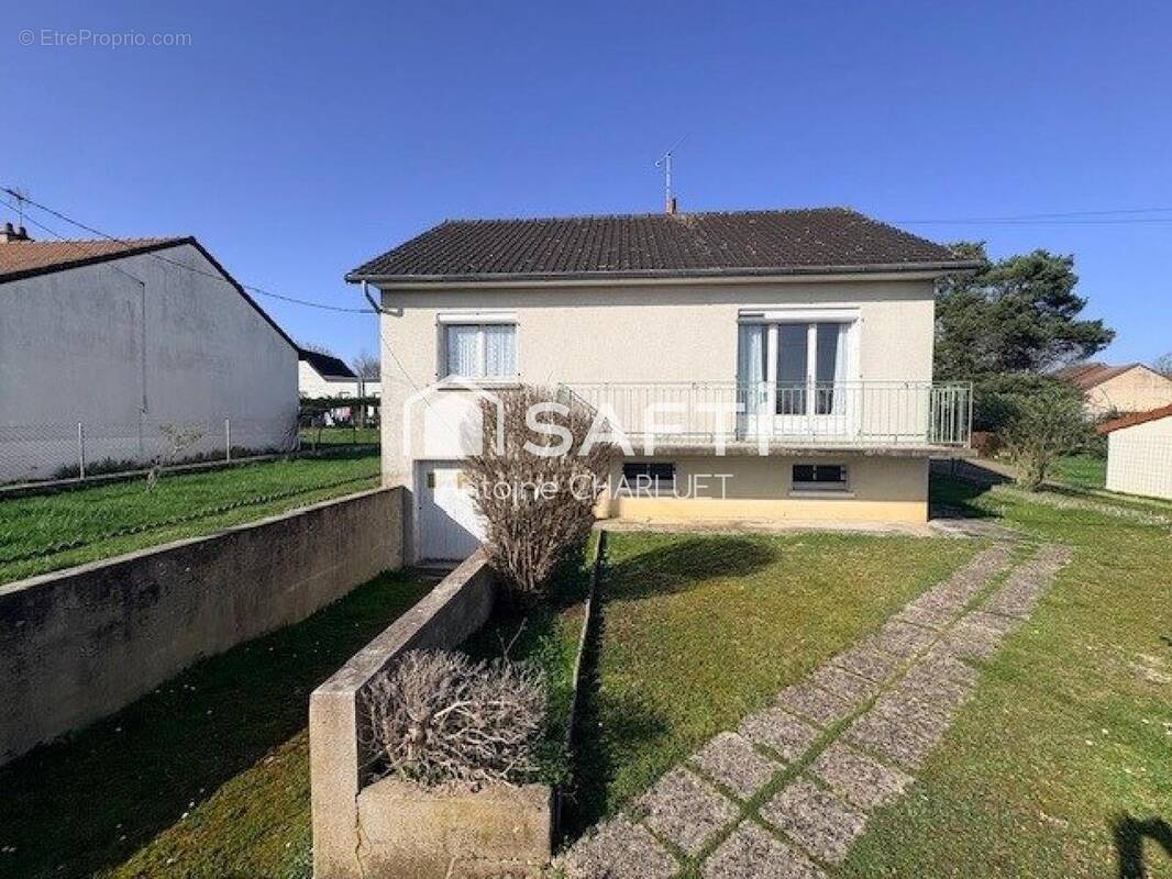 Photo 1 - Maison à MEZIERES-EN-BRENNE